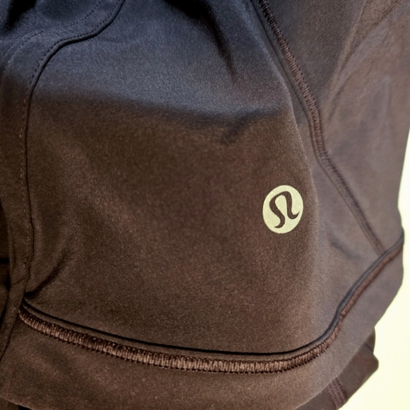 Lululemon shorts - Picture 4 of 4